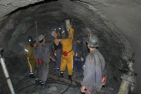 西青工程爆破中的危险因素分析以及应对工程爆破危险的措施